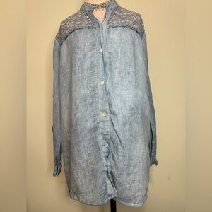 Bella Umbra Light Blue linen Button-Up tunic  with Lace Detail in size XL